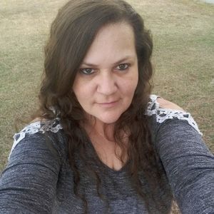 Meet your Posher, Shawna